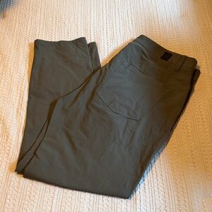 Vuori Men's Dark Green Chinos